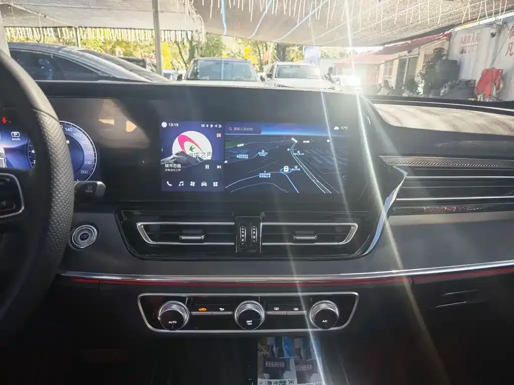 Hongqi HS5 2024 из CN, фото 9