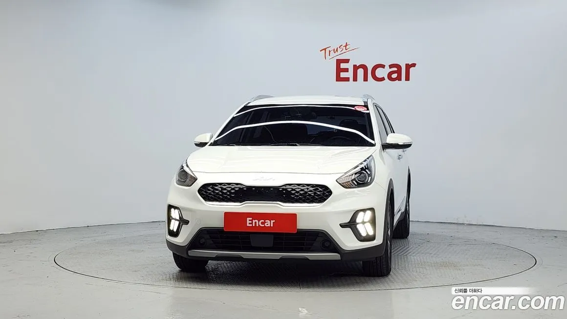 Kia Niro — фото 3