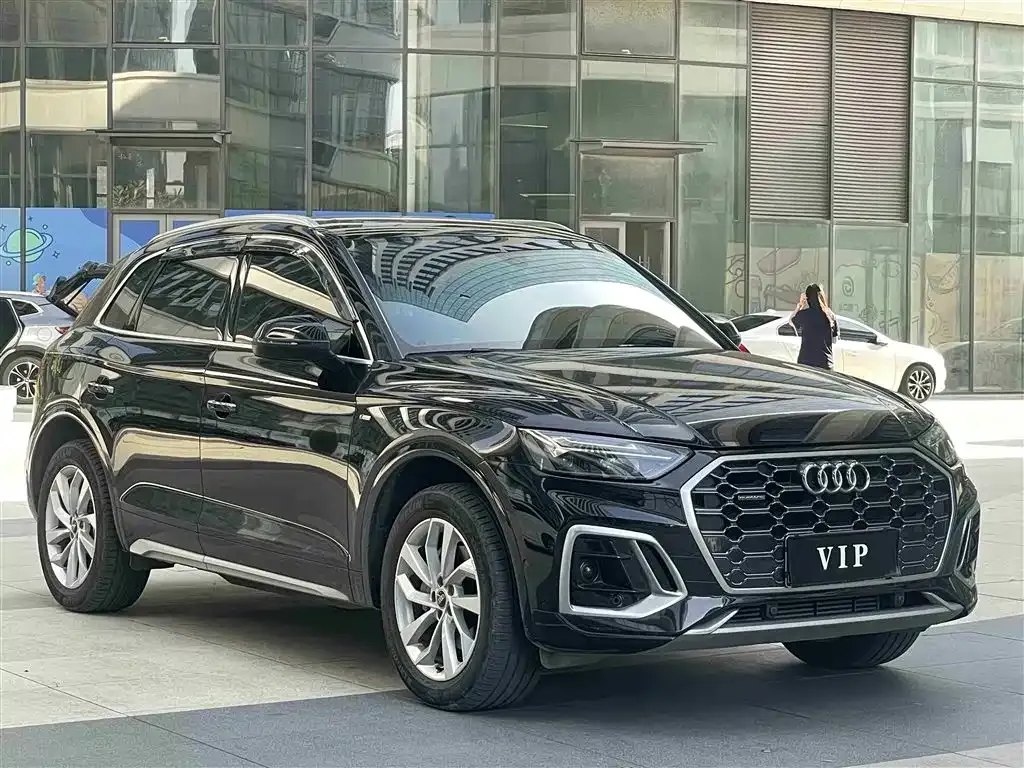 Audi Q5L 2023 из CN, фото 3