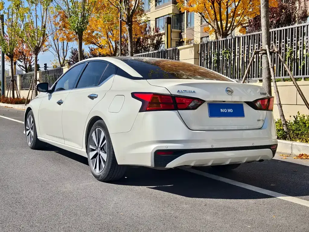 Nissan Teana 2022 из CN, фото 4