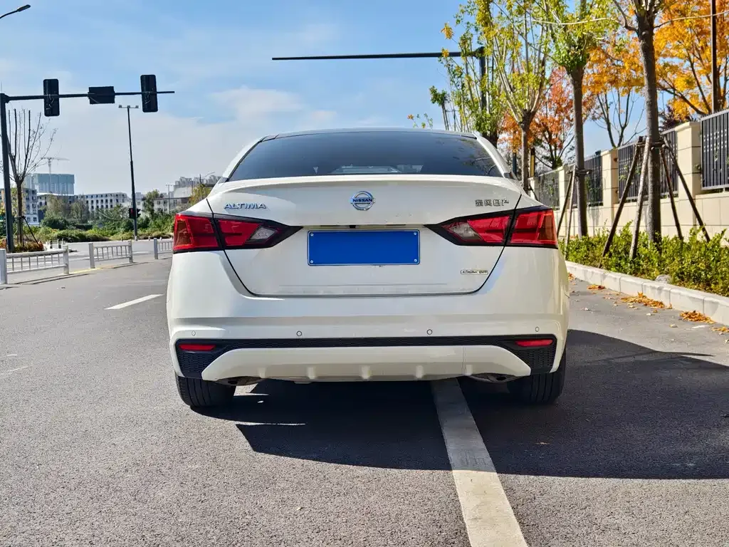 Nissan Teana 2022 из CN, фото 5