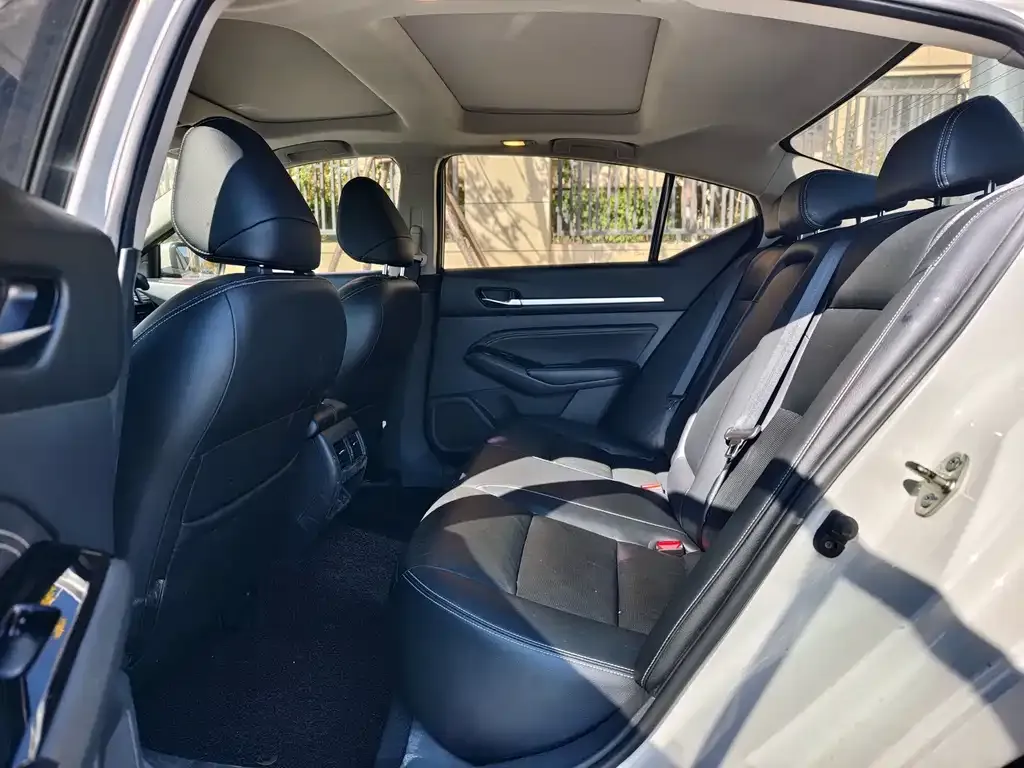 Nissan Teana 2022 из CN, фото 7