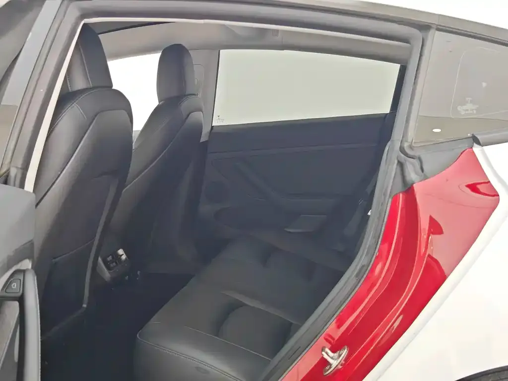 Tesla Model 3 2022 из CN, фото 8