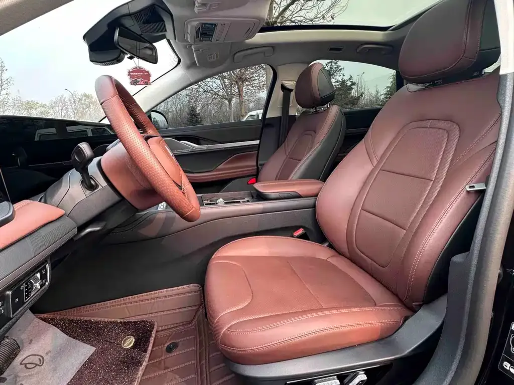 Lincoln Z 2024 из CN, фото 10
