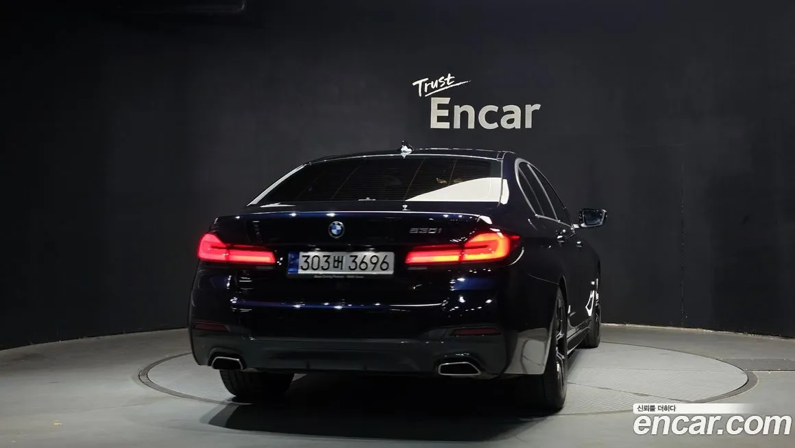 BMW 5-Series — фото 4