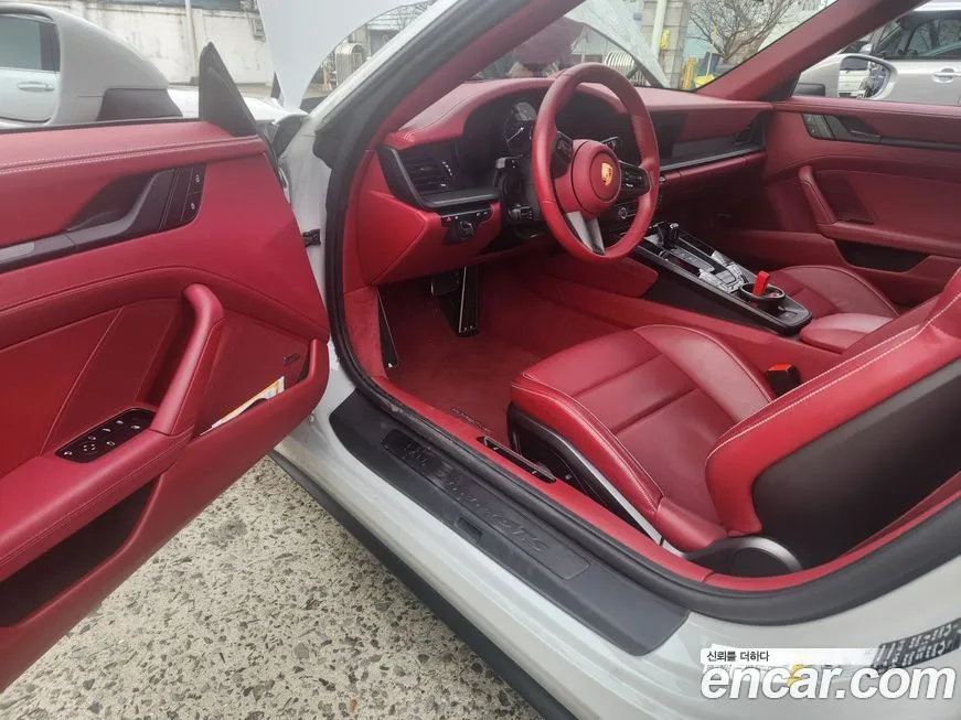 Porsche 911 2023 из KR, фото 10