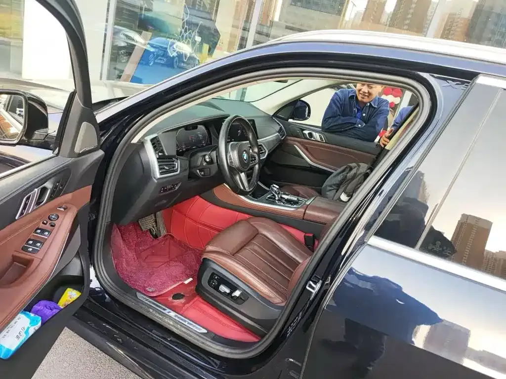 BMW X5 (Import) 2021 из CN, фото 2
