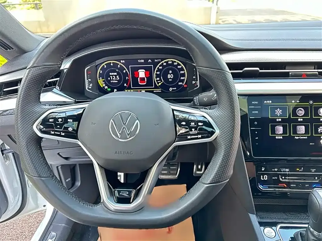Volkswagen CC 2023 из CN, фото 5