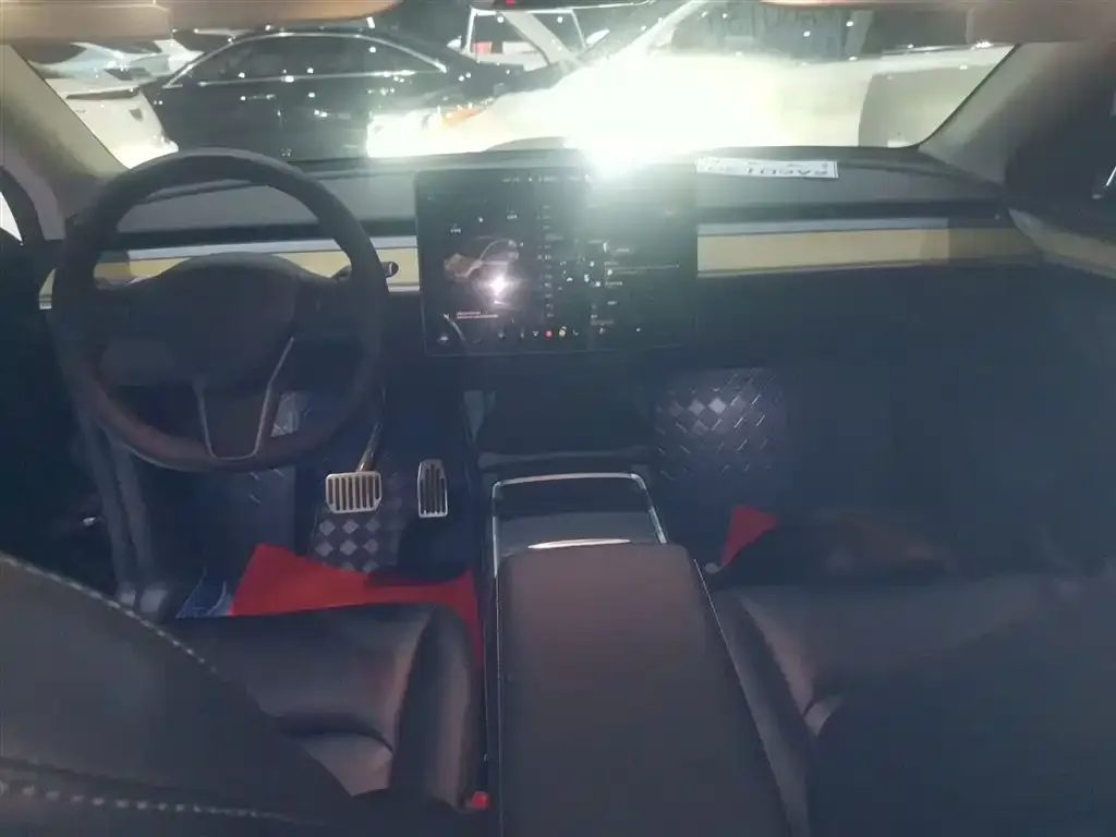 Tesla Model Y 2023 из CN, фото 10