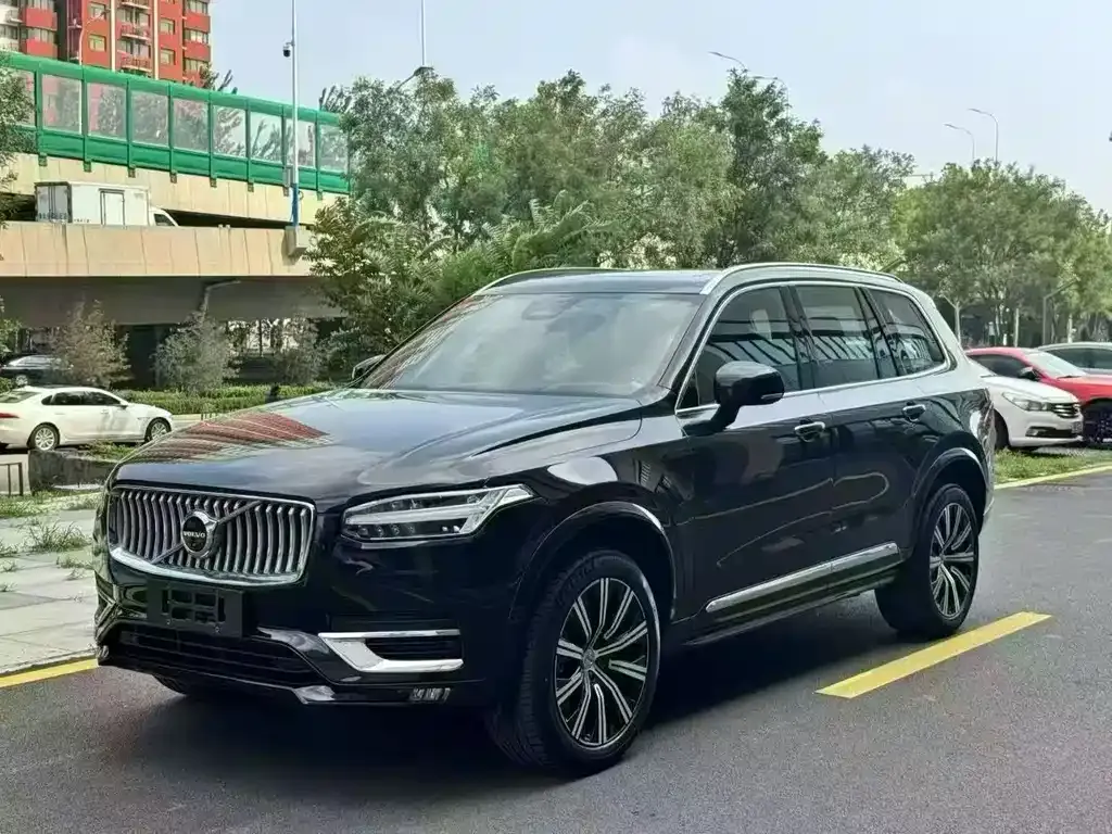 Volvo XC90 2023 из CN, фото 1