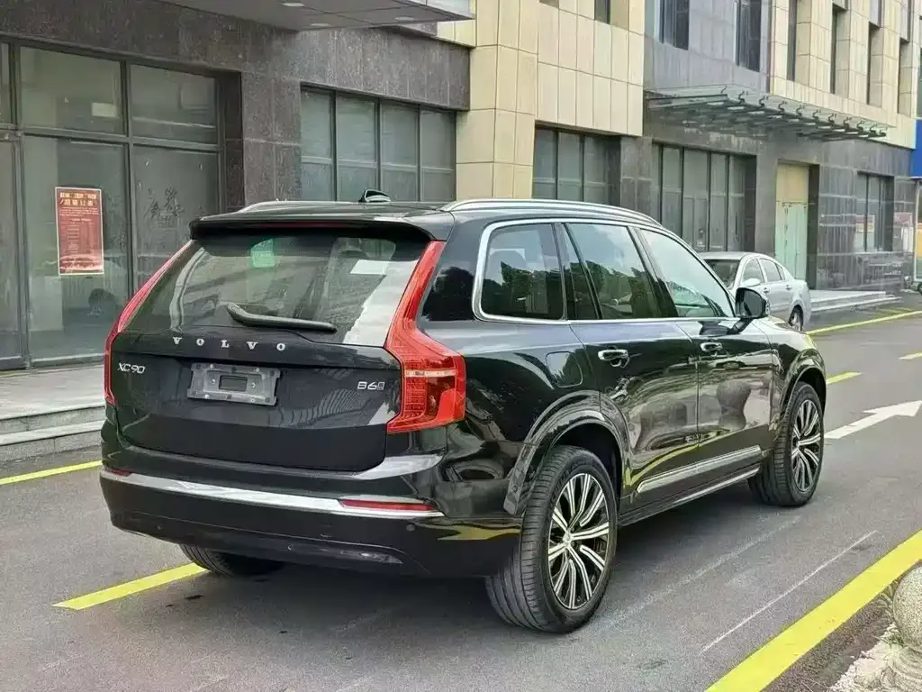 Volvo XC90 2023 из CN, фото 4