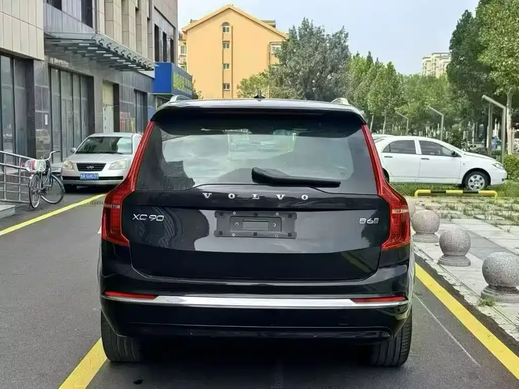 Volvo XC90 2023 из CN, фото 5