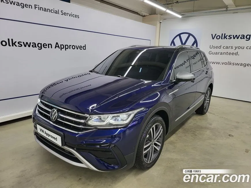 Volkswagen Tiguan — фото 1