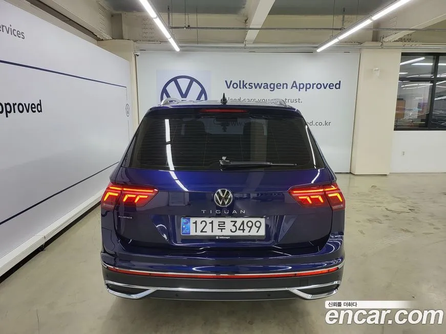 Volkswagen Tiguan — фото 4