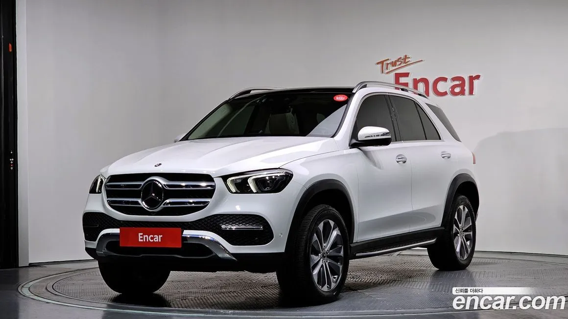 Mercedes-Benz GLE-Class — фото 1