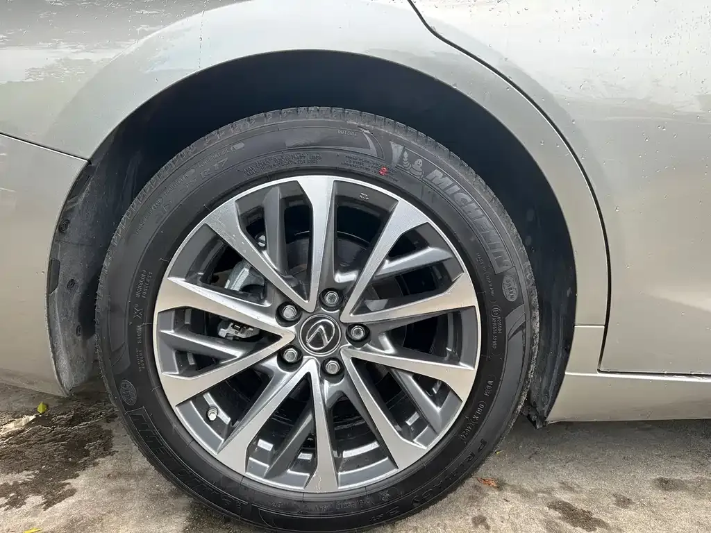 Lexus ES 2025 из CN, фото 8
