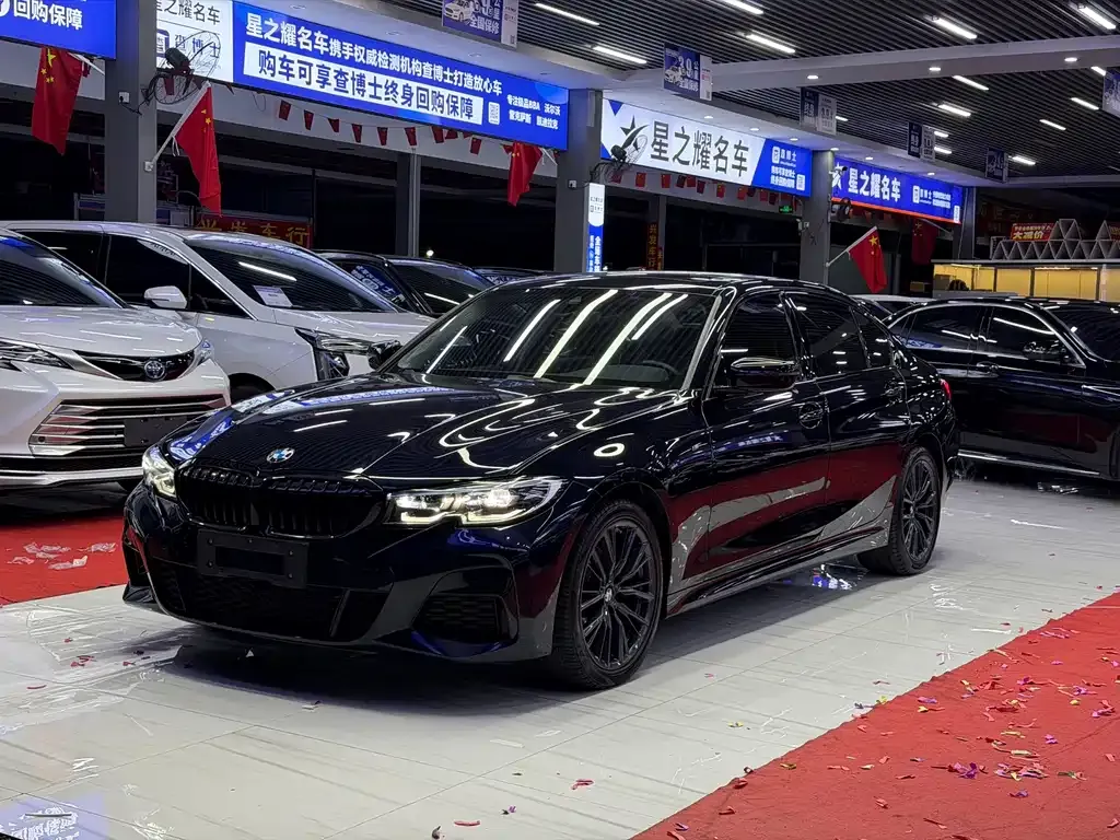 BMW 3 Series 2021 из CN, фото 1