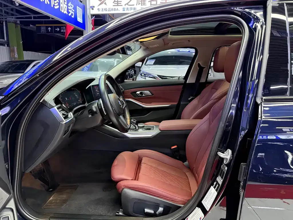 BMW 3 Series 2021 из CN, фото 8