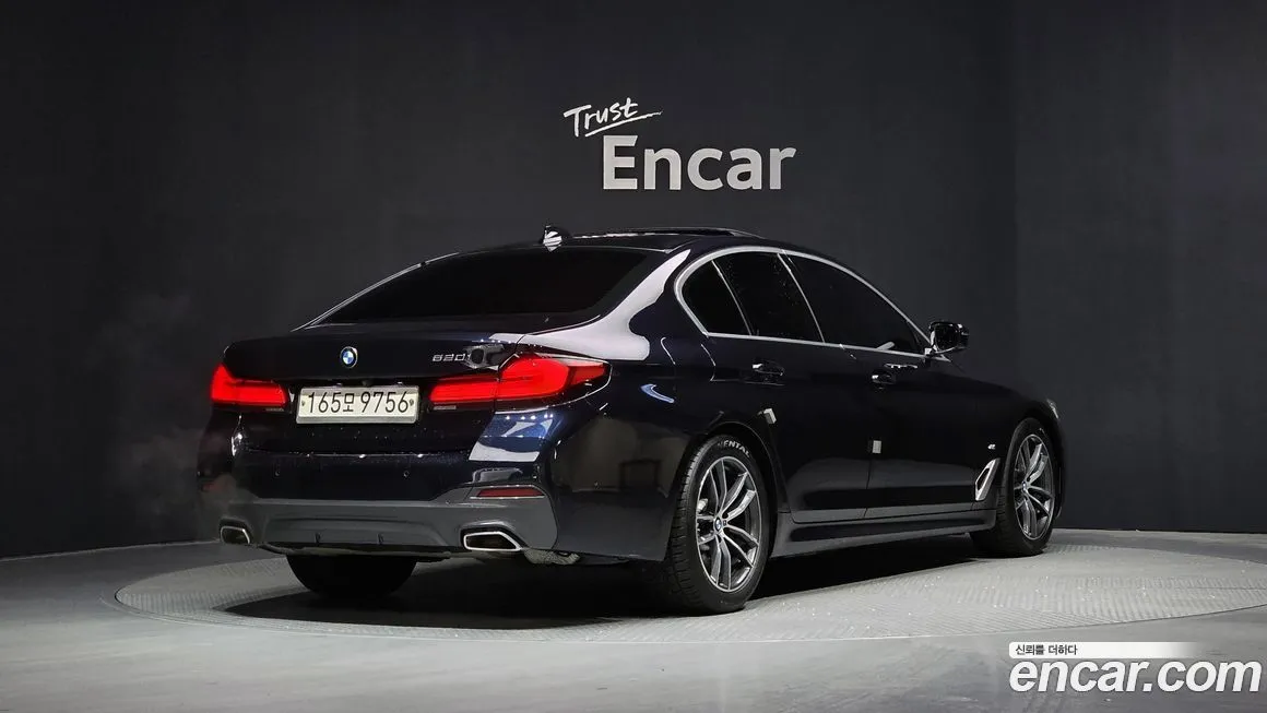 BMW 5-Series 2021 из KR, фото 2