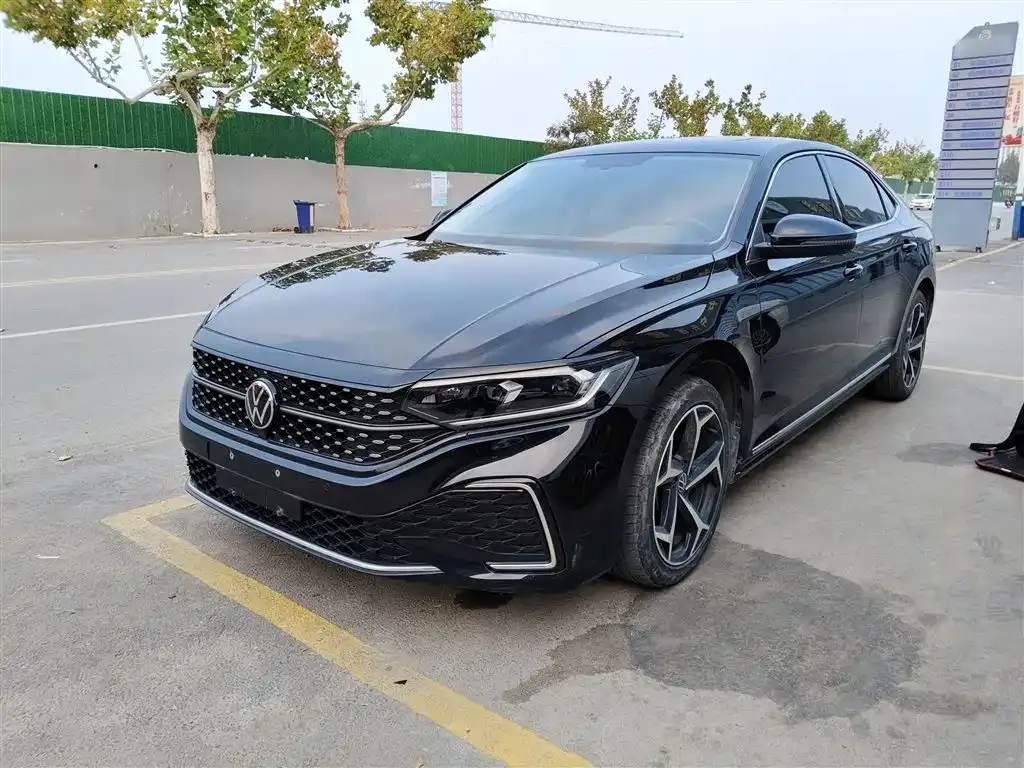 Volkswagen Passat 2022 из CN, фото 2