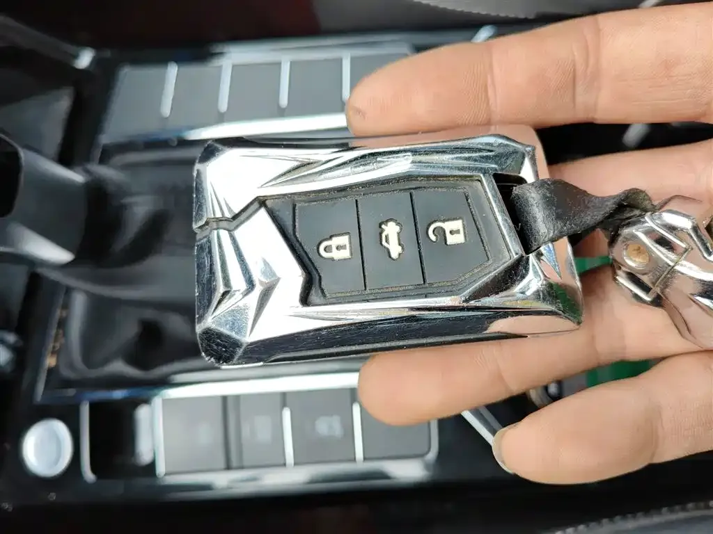 Volkswagen Passat 2022 из CN, фото 9