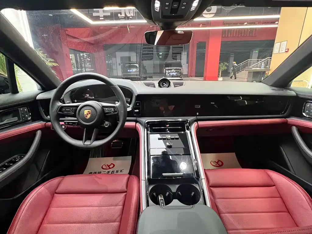 Porsche Panamera 2025 из CN, фото 9