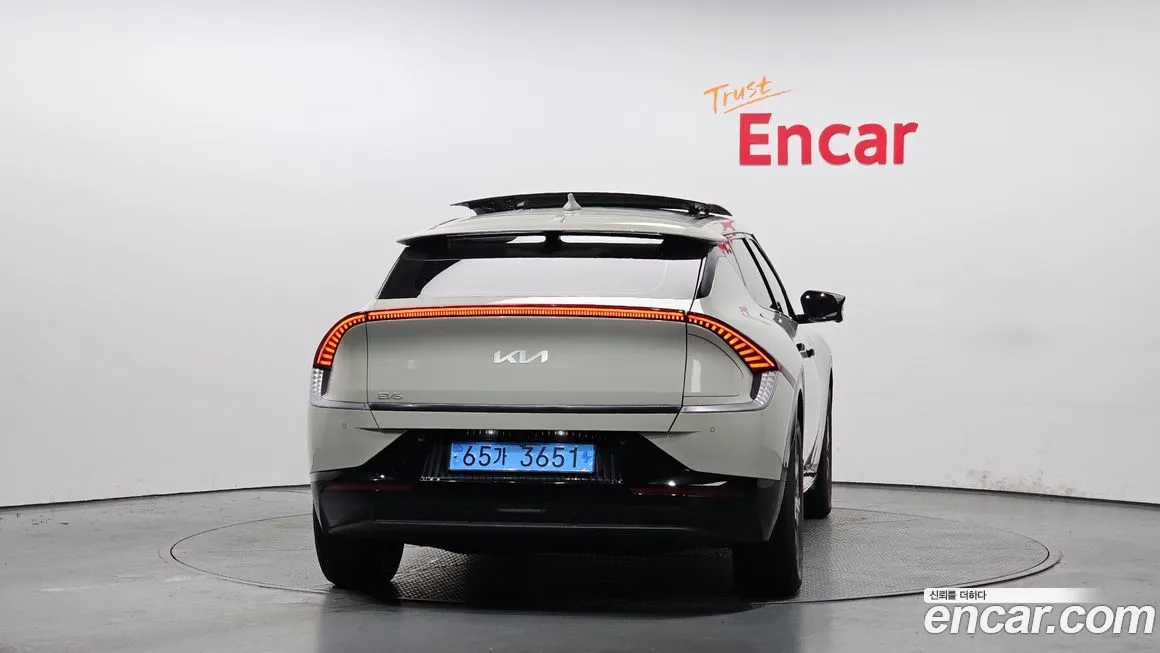 Kia EV6 — фото 4