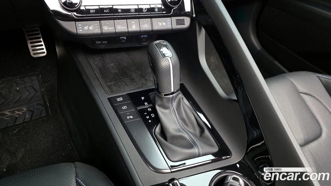 Hyundai AVANTE — фото 9