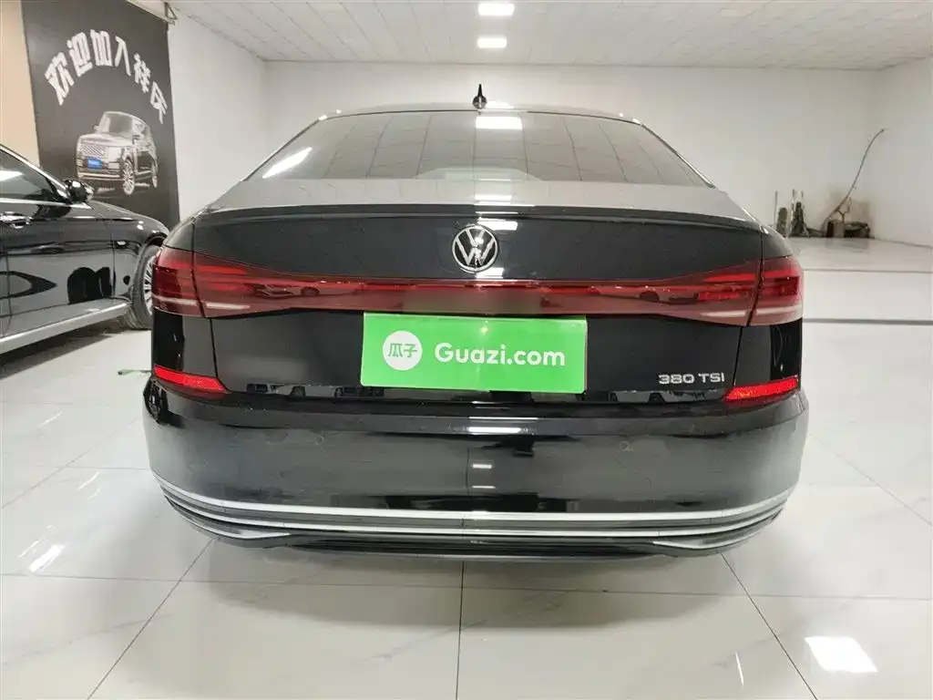 Volkswagen Passat — фото 6