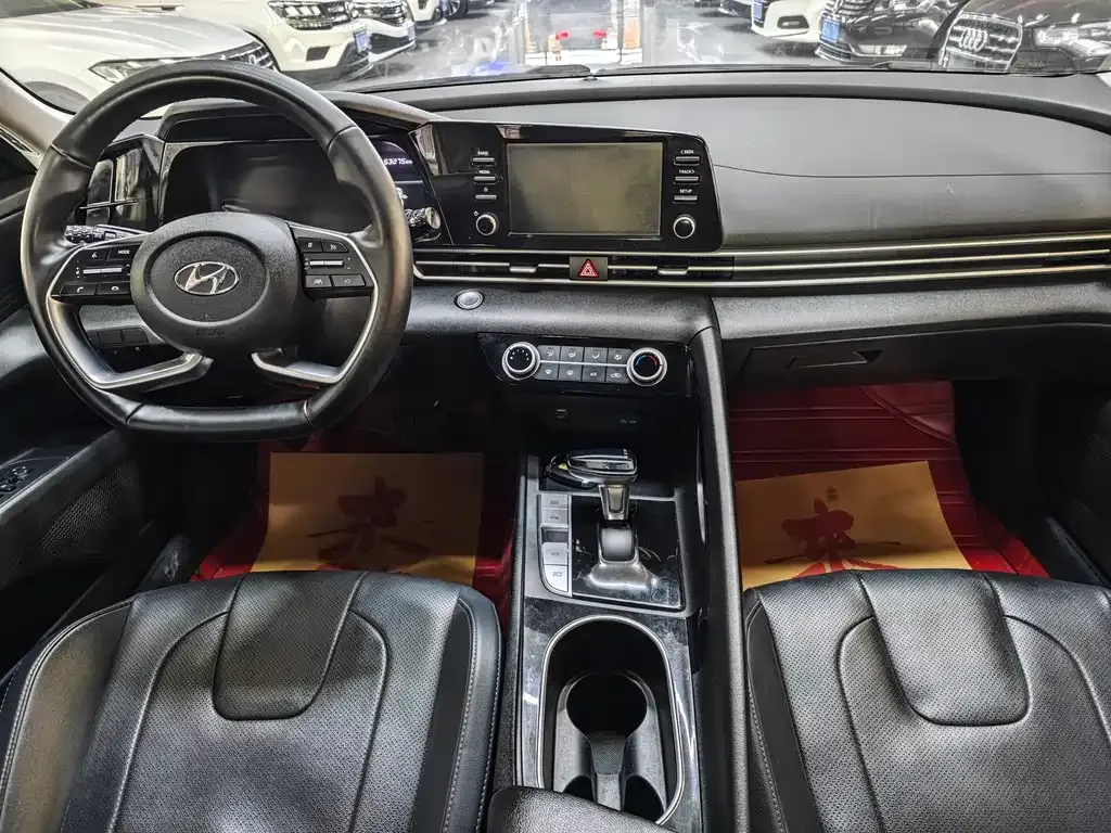 Hyundai Elantra 2021 из CN, фото 4