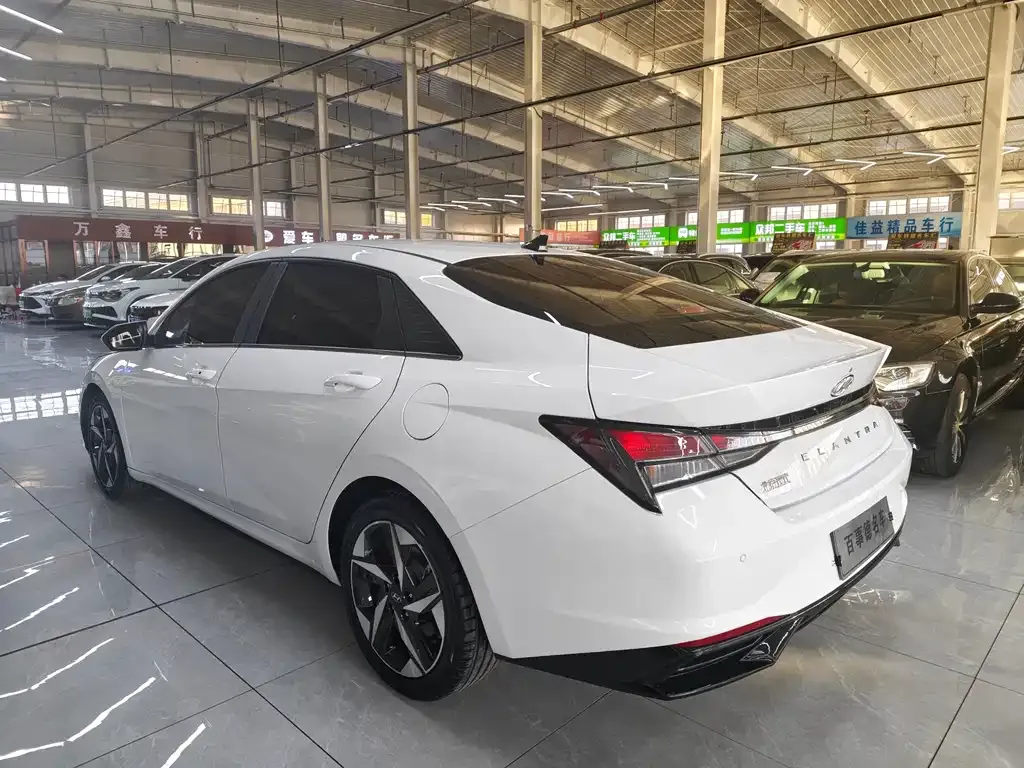Hyundai Elantra 2021 из CN, фото 8