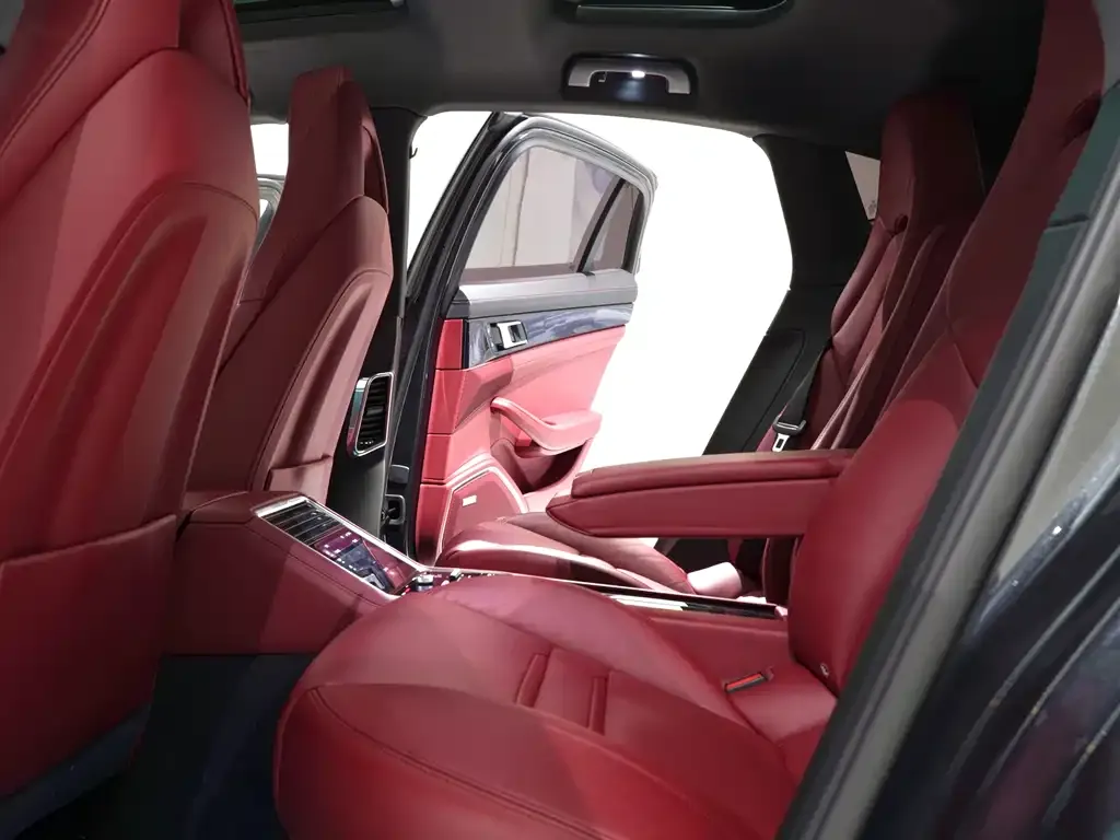 Porsche Panamera 2021 из CN, фото 9