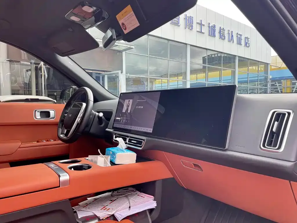 Li Auto L8 2025 из CN, фото 4