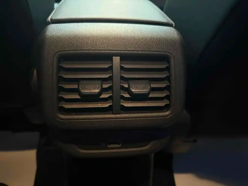 Jetta VS5 2024 из CN, фото 7