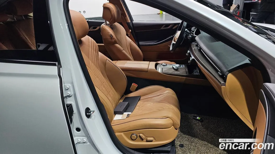 Genesis G80 — фото 10