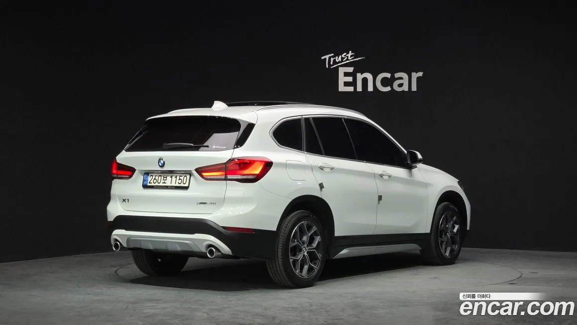 BMW X1 — фото 2