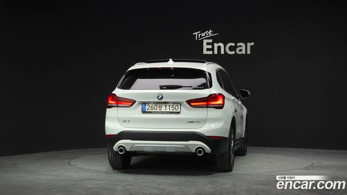 BMW X1 — фото 4