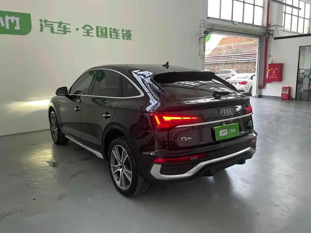 Audi Q5L Sportback 2021 из CN, фото 6