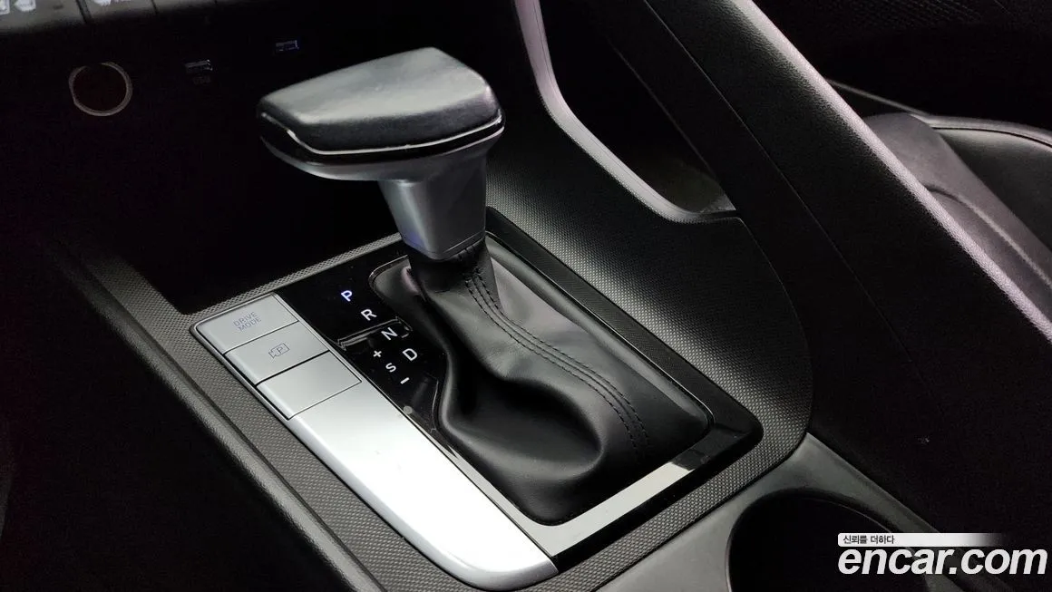 Hyundai AVANTE — фото 9