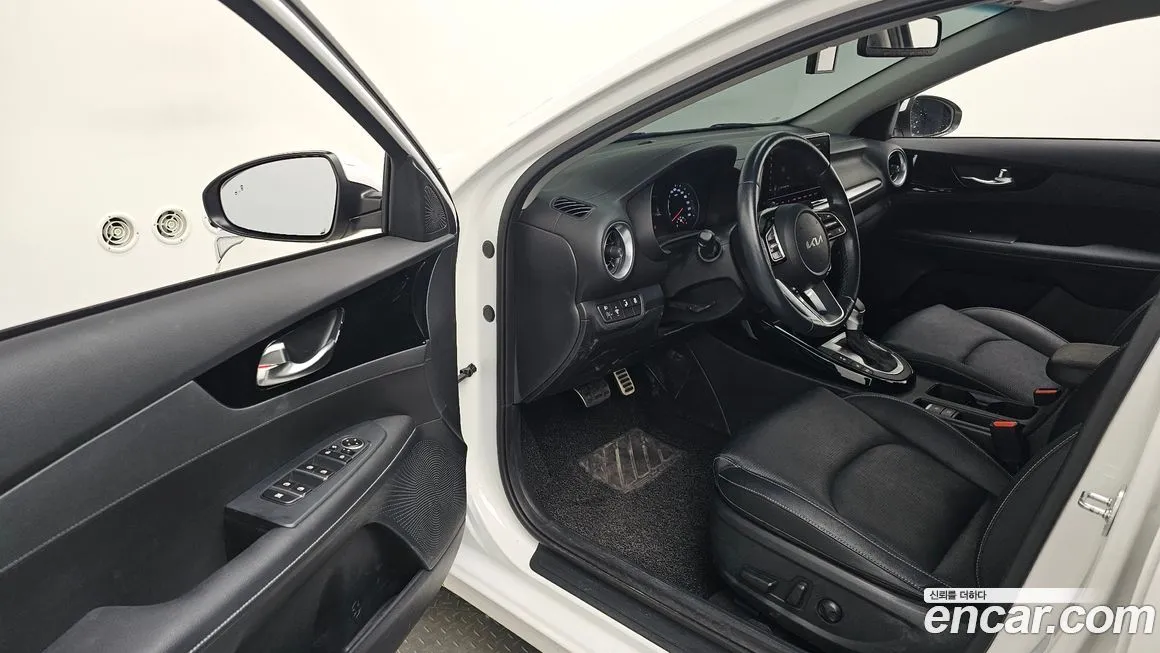 Kia K3 2024 из KR, фото 10