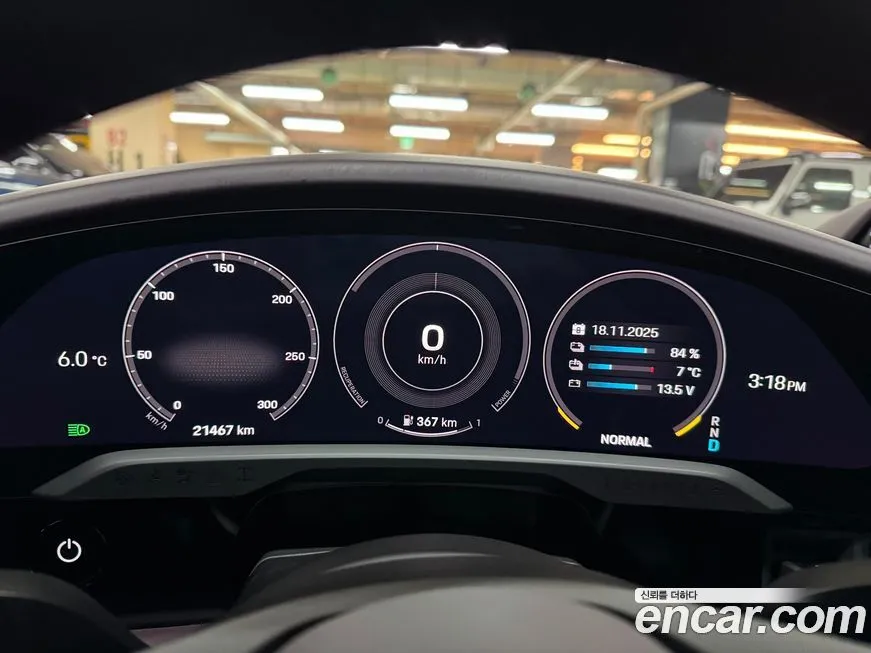 Porsche Taycan 2021 из KR, фото 8