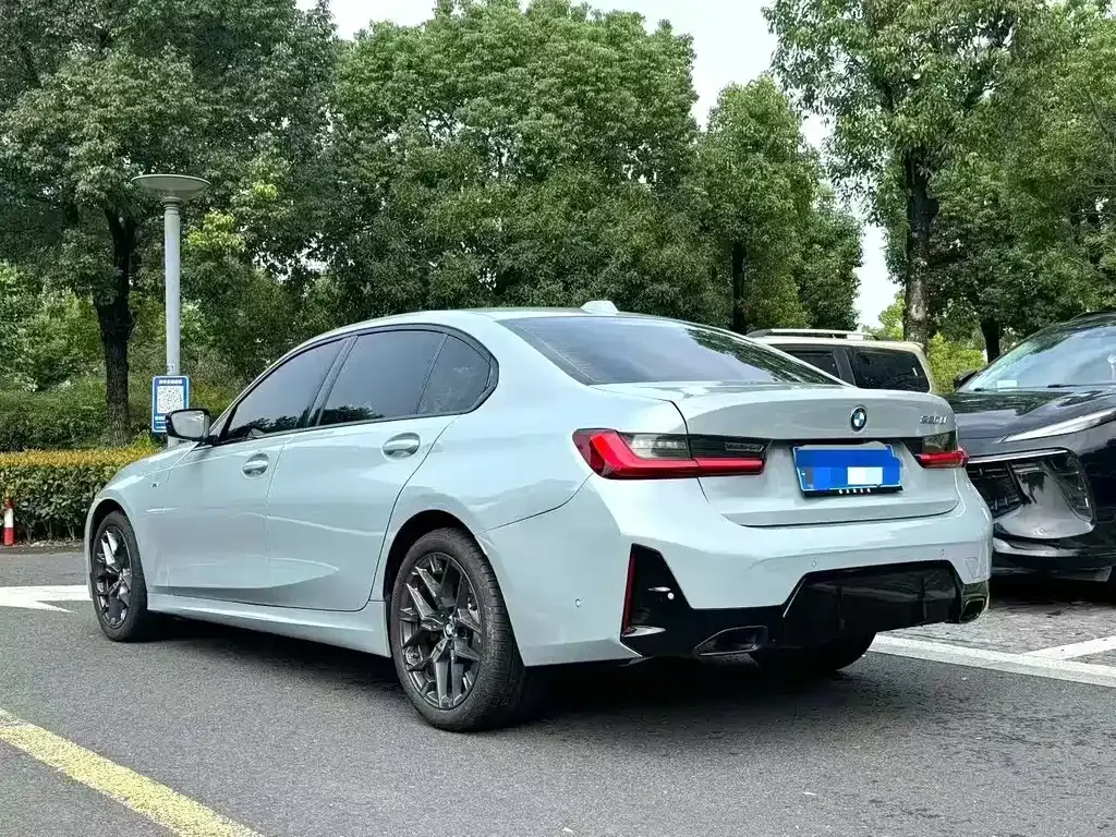BMW 3 Series 2025 из CN, фото 8