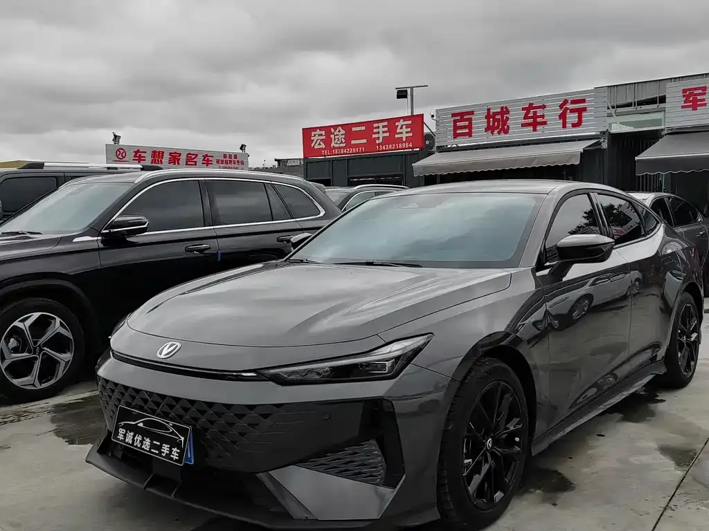 Changan UNI-V 2025 из CN, фото 1