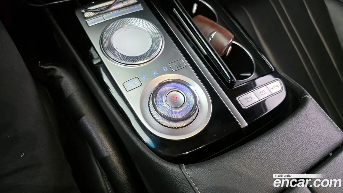 Genesis G80 — фото 9