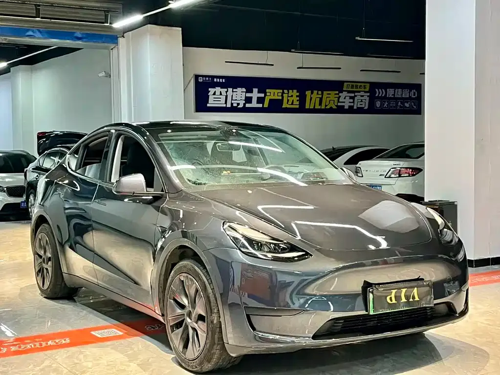 Tesla Model Y 2024 из CN, фото 2