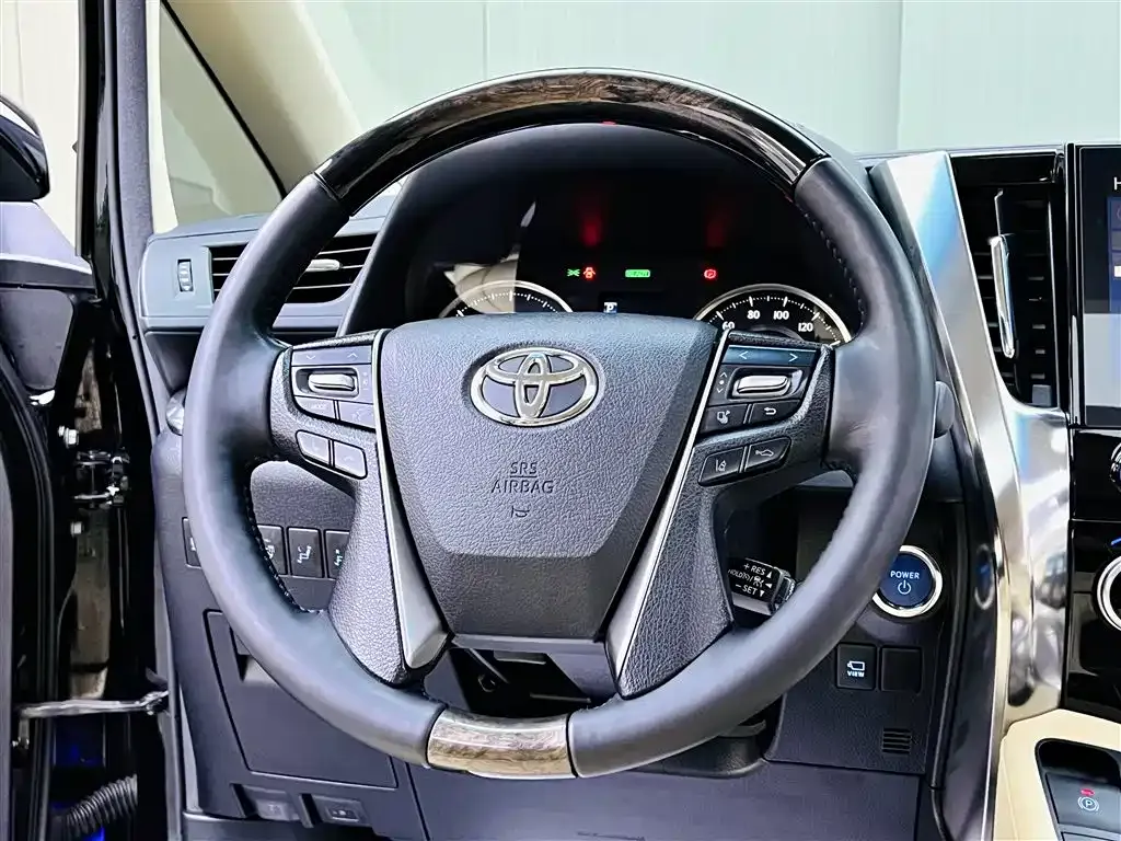 Toyota Alphard 2021 из CN, фото 10