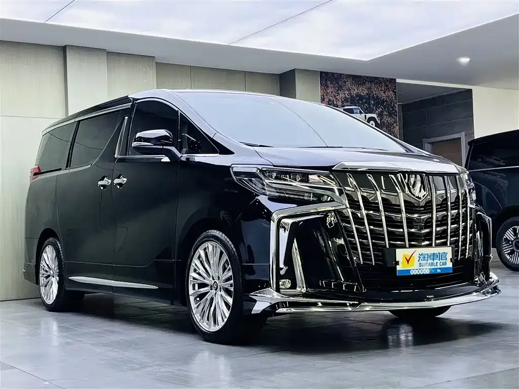 Toyota Alphard 2021 из CN, фото 3