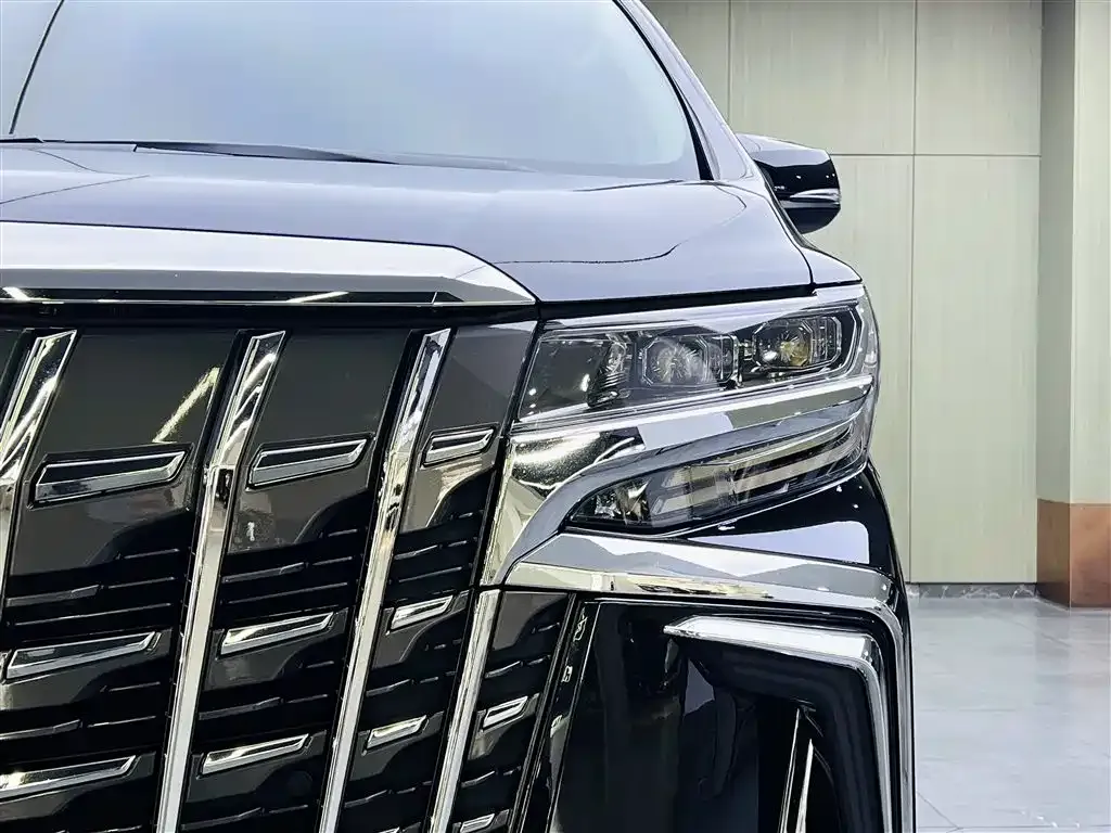 Toyota Alphard 2021 из CN, фото 7