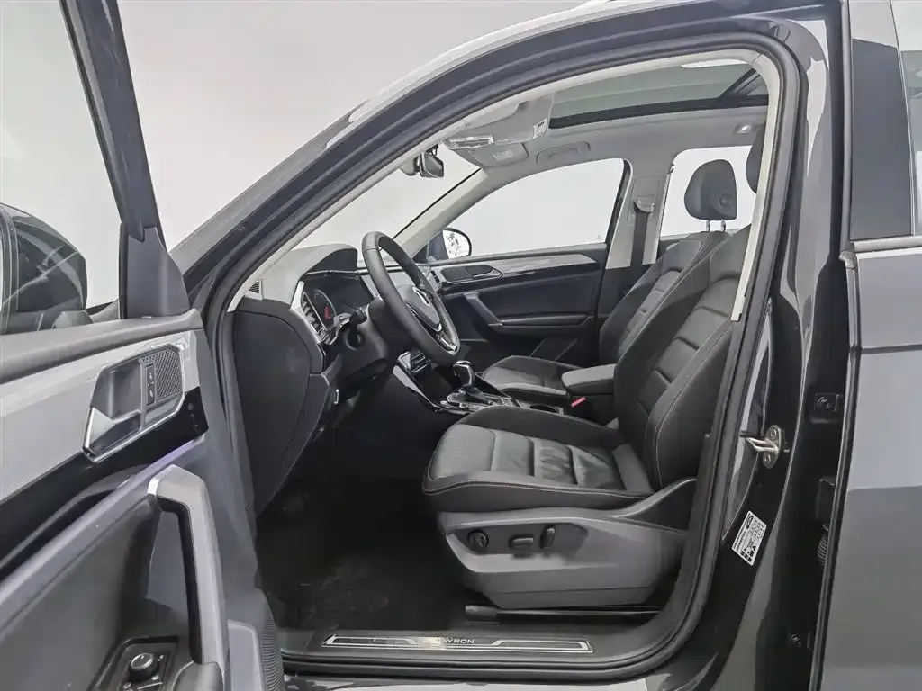 Volkswagen Tayron 2021 из CN, фото 10
