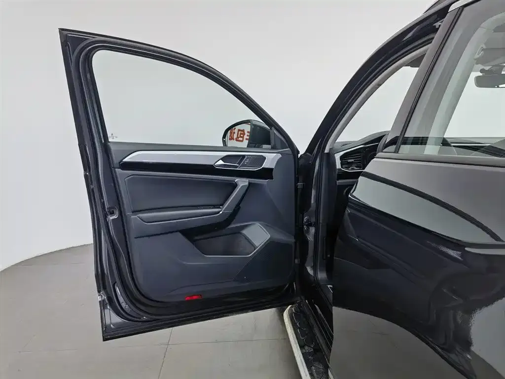Volkswagen Tayron 2021 из CN, фото 8